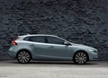 1663794-Volvo-V40-2018-02.jpg