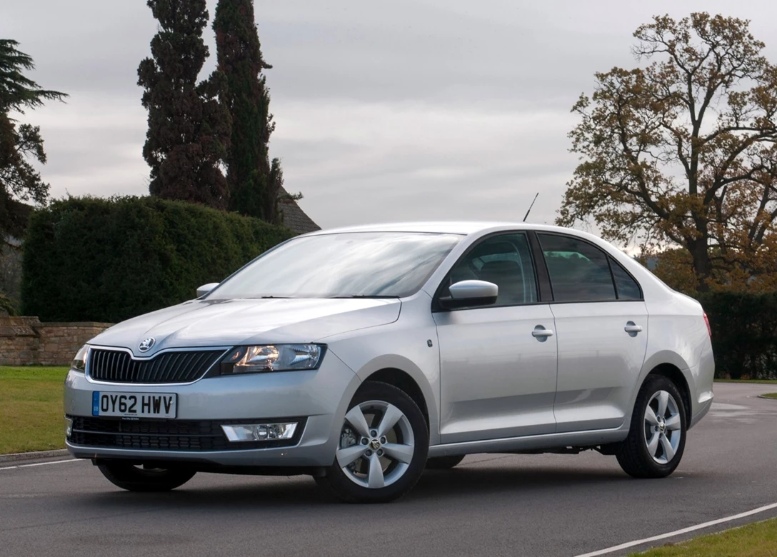 1672067-Skoda-Rapid-2019-05.jpg