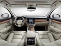 1588969-Volvo-S90 2.jpg