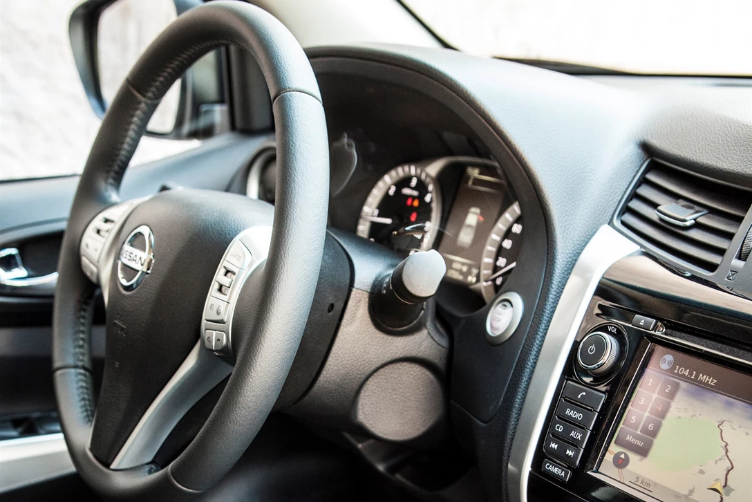 ניסאן נווארה 2016