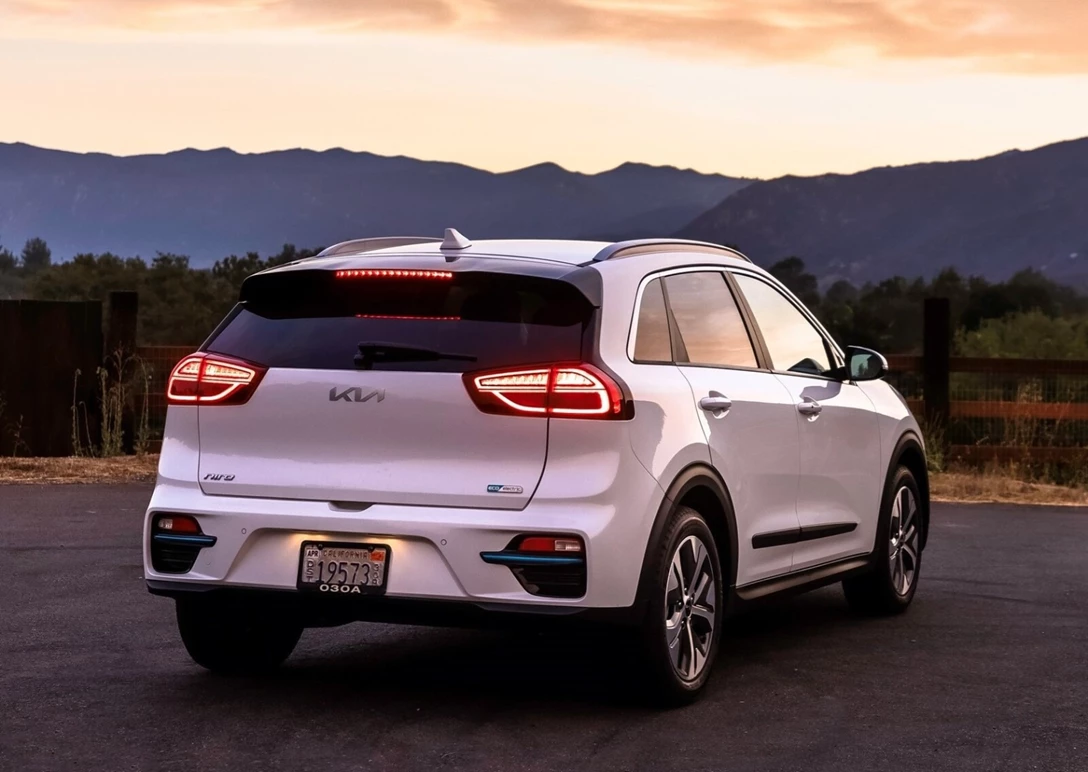 1651686-Kia-Niro-2022-fl-03.jpg