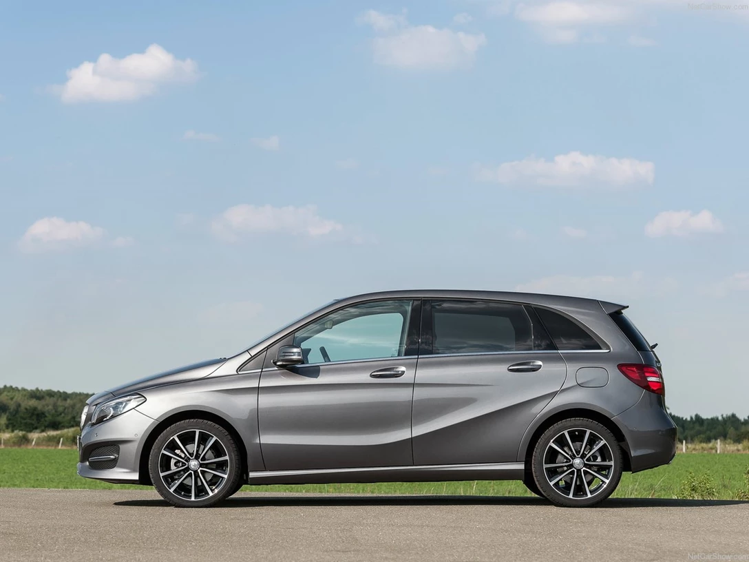 1590180-Mercedes-Benz-B-Class 4.jpg