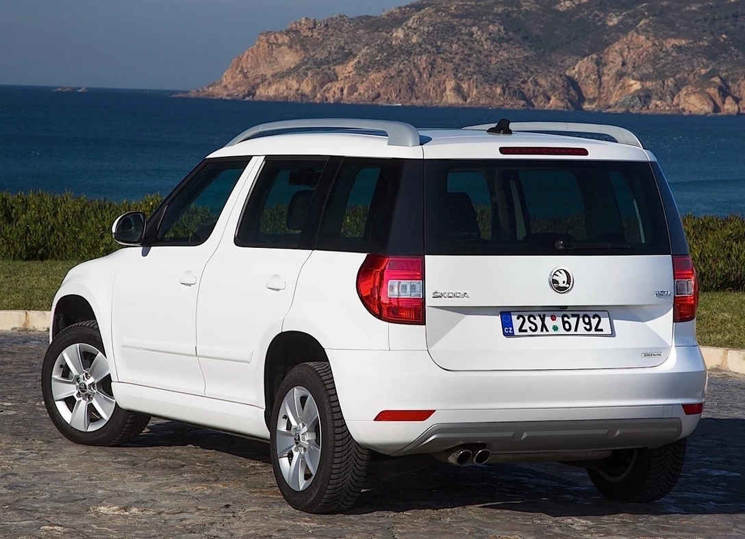 1667706-Skoda-Yeti-2015-03.jpg
