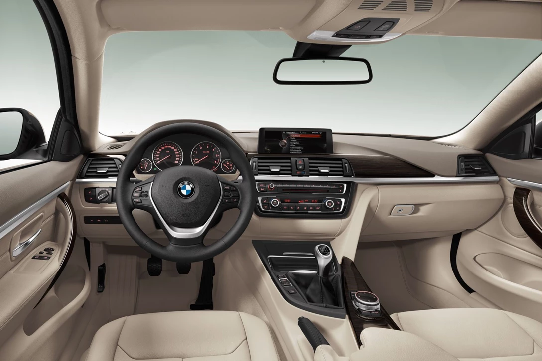 ב.מ.וו סדרה 4 קופה