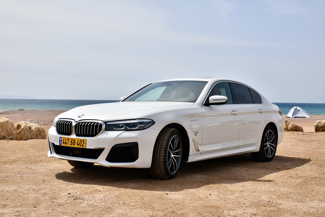 1643333-ב.מ.וו סדרה 5 מבחן דרכים - 4.jpeg