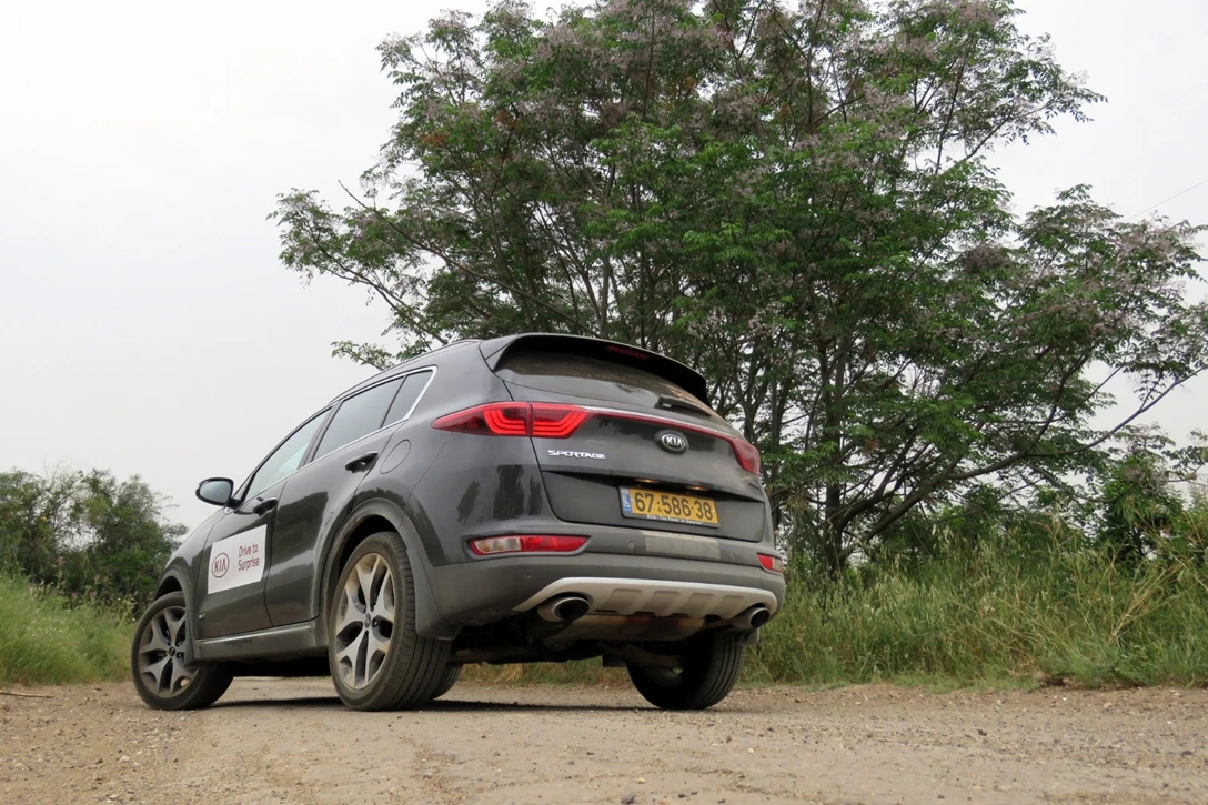 1602926-קיה ספוראטז GT (10).jpg