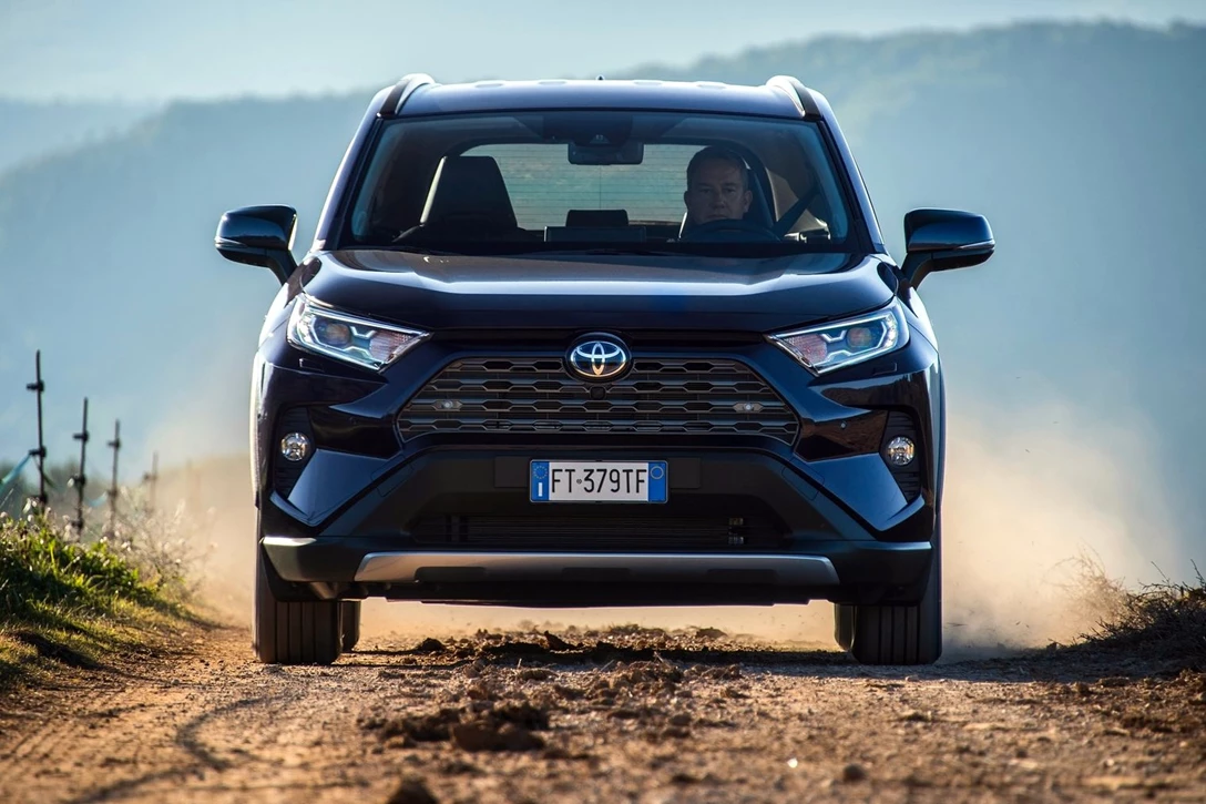 1610419-טויוטה ראב 4 השקה (1).jpg