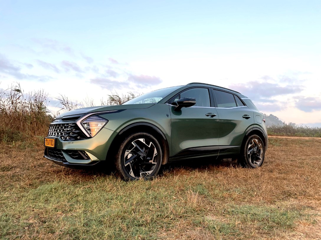 1666192-KIA SPORTAG PHEV - 11-min.jpeg