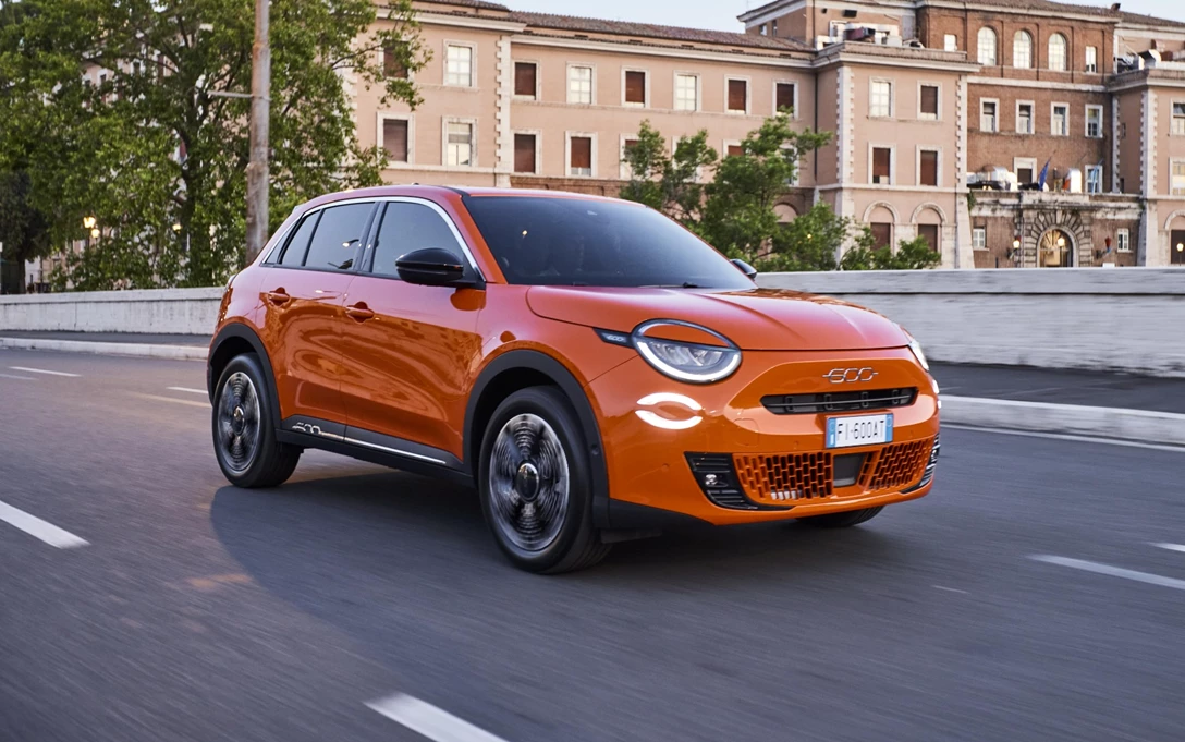 1684401-07_Fiat 600e La Prima-min.jpg