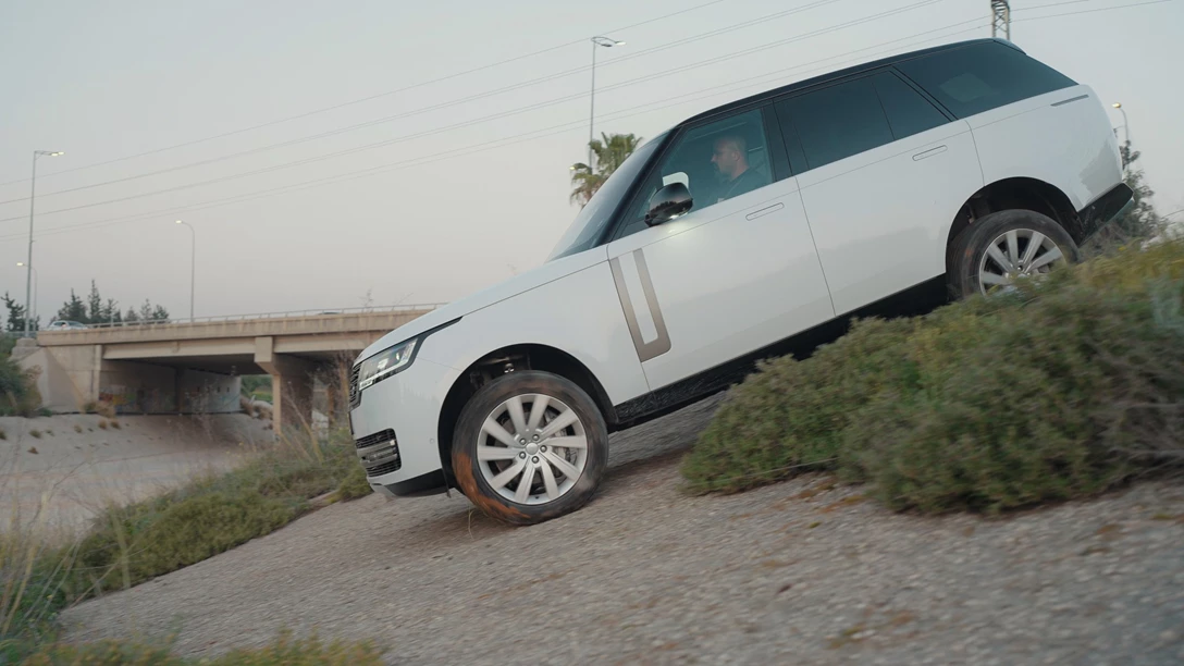 1679061-אוטו השנה 2023.02_32_49_16.Still113 copy.jpg