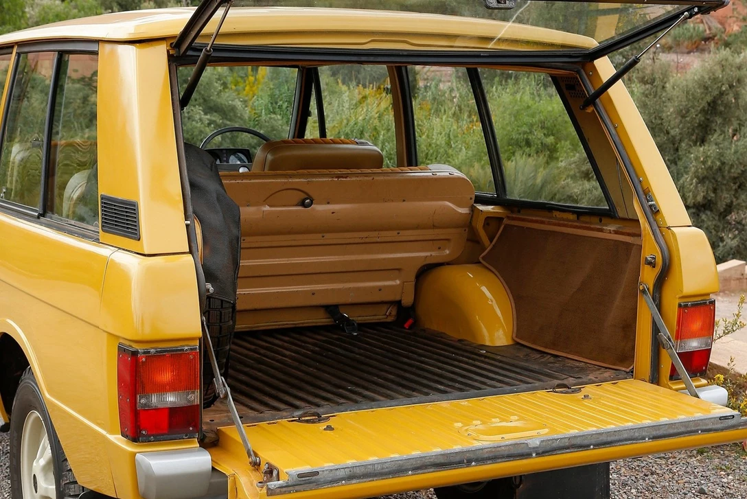 1632264-לנד רובר ריינג' רובר SV אוטוביוגרפי לונג  (2).jpg