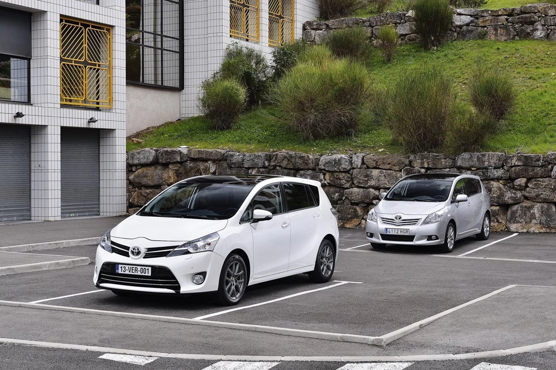 טויוטה ורסו