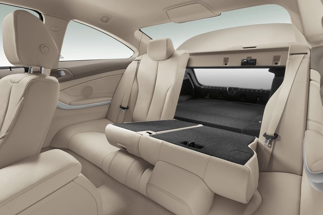 ב.מ.וו סדרה 4 קופה