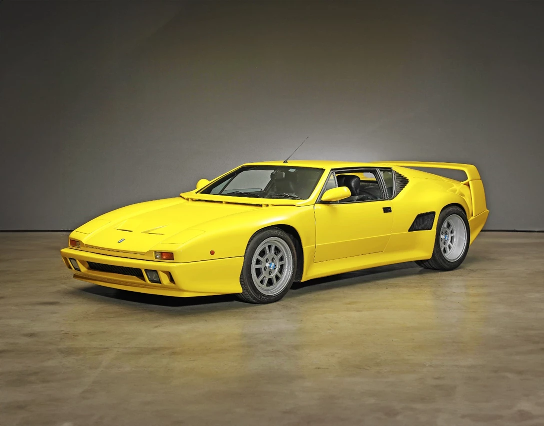 1699053-1991_De_Tomaso_Pantera_Si copy.jpg