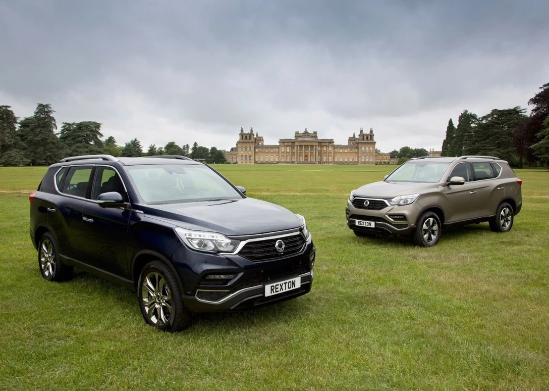 1649159-SSANGYONG-Rexton-2019-03.jpg