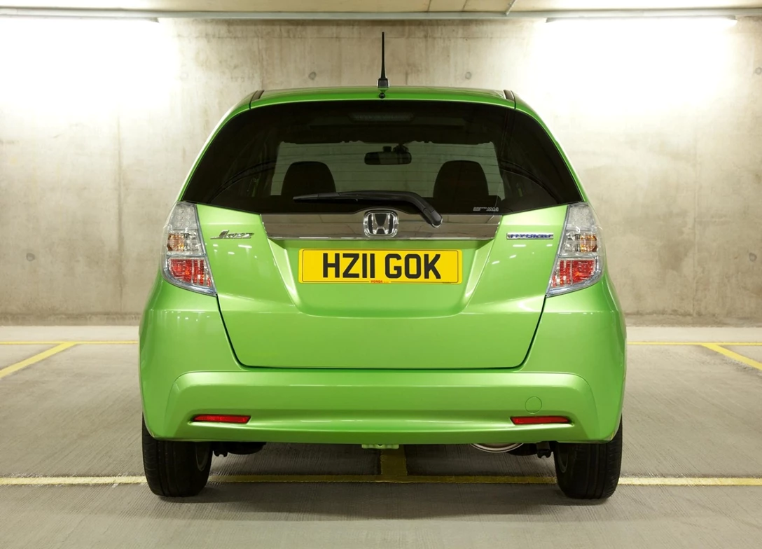 1658100-Honda-Jazz-2014-07.jpg