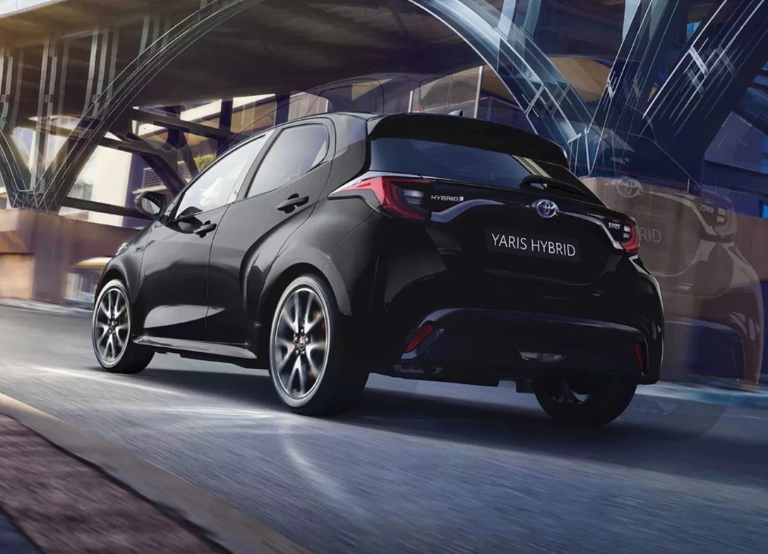 1691796-Toyota-Yaris-2024-00.jpg