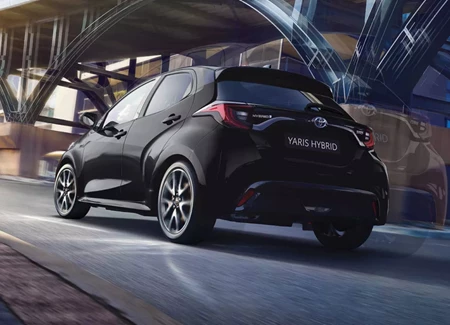 טויוטה יאריס 