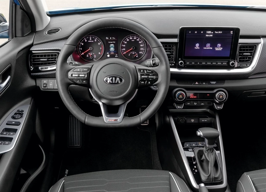 1673606-Kia-Stonic-2023-08.jpg