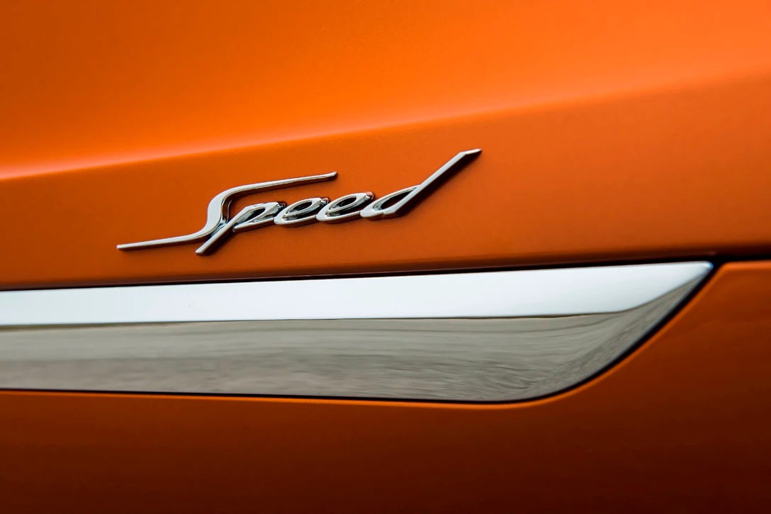 1612082-Bentayga Speed 12.jpg