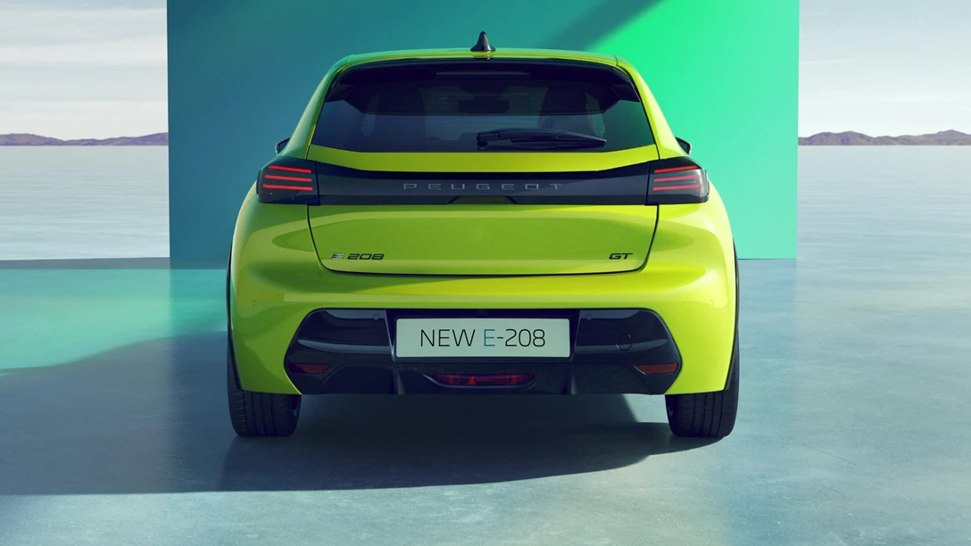 1684414-PEUGEOT_E_208_2307STYP_070-min.jpg