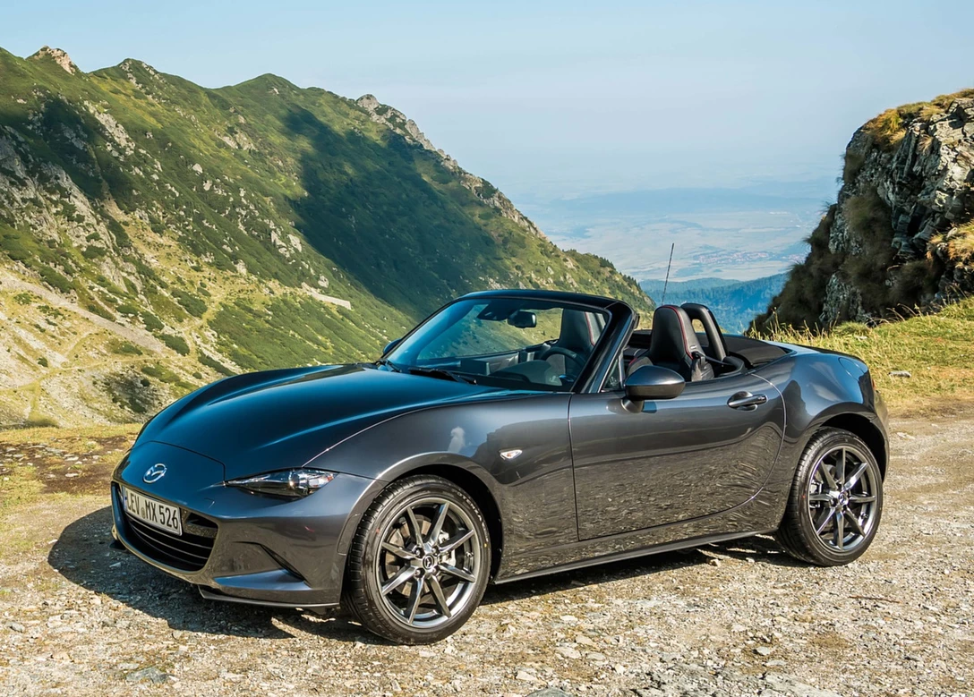 1661147-Mazda-MX-5-2022-05.jpg