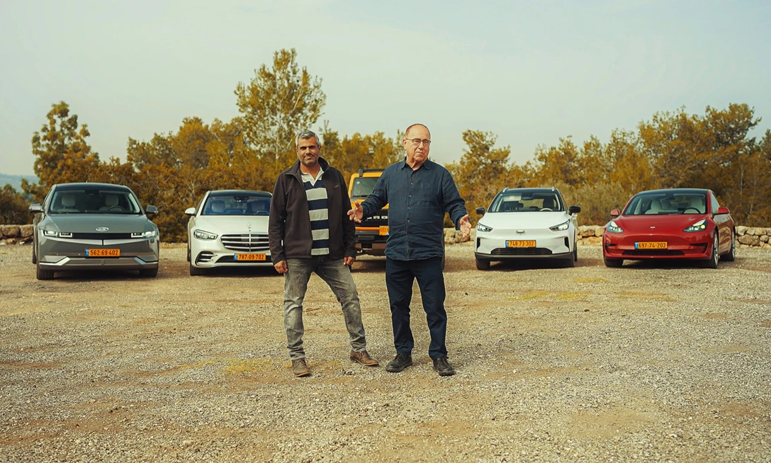 1658113-אוטו השנה סגיר.jpg