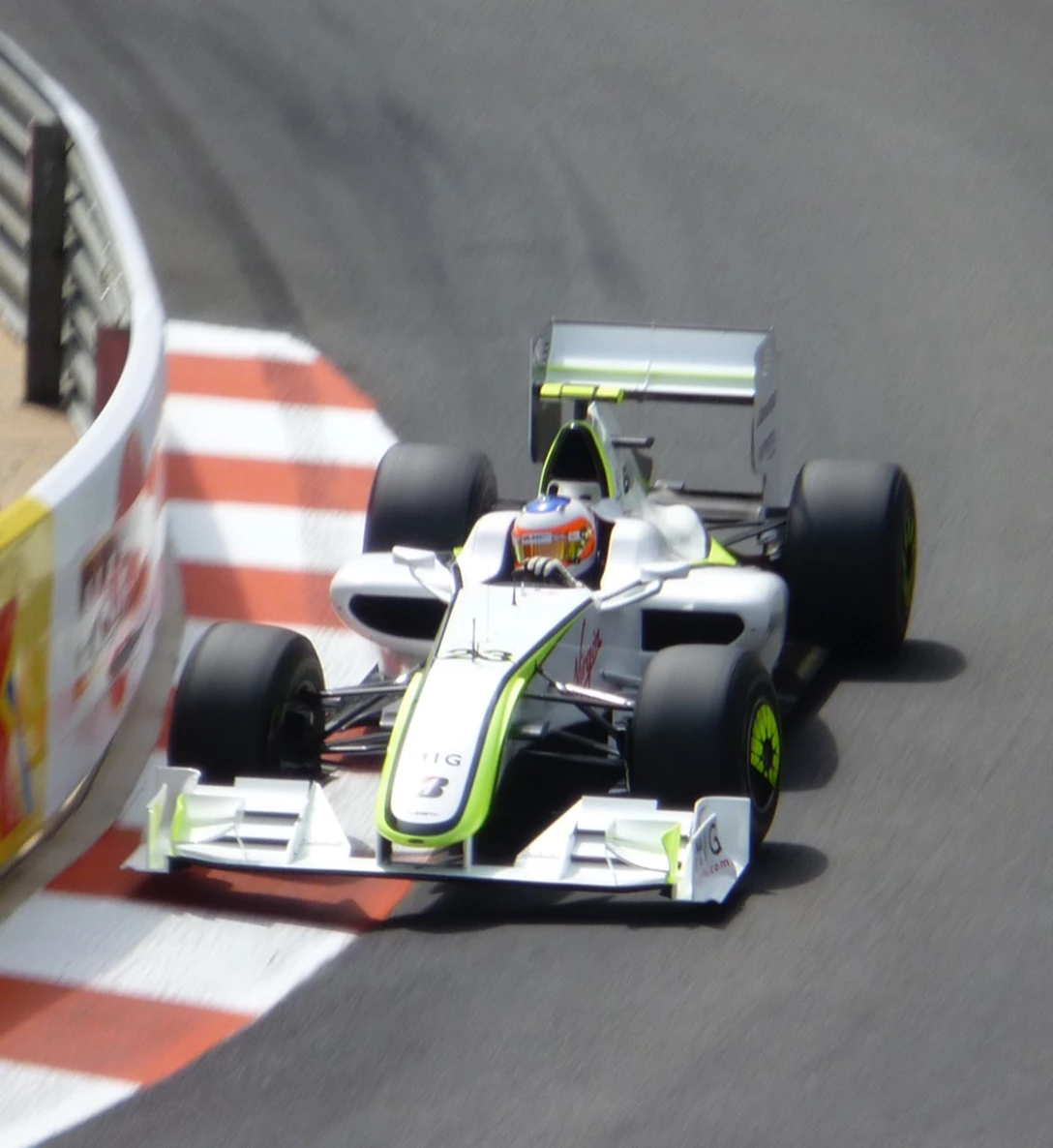 1648649-Barrichello_2009_Monaco_GP_2.jpg