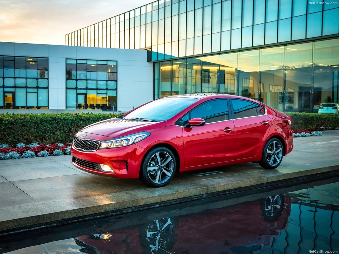 1588436-Kia-Forte 4.jpg