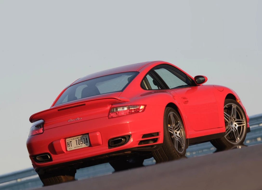 1606195-Porsche-911_Turbo-2004-2008-06.jpg