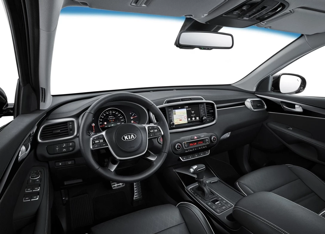 1645526-Kia-Sorento-2018-1600-0b.jpg