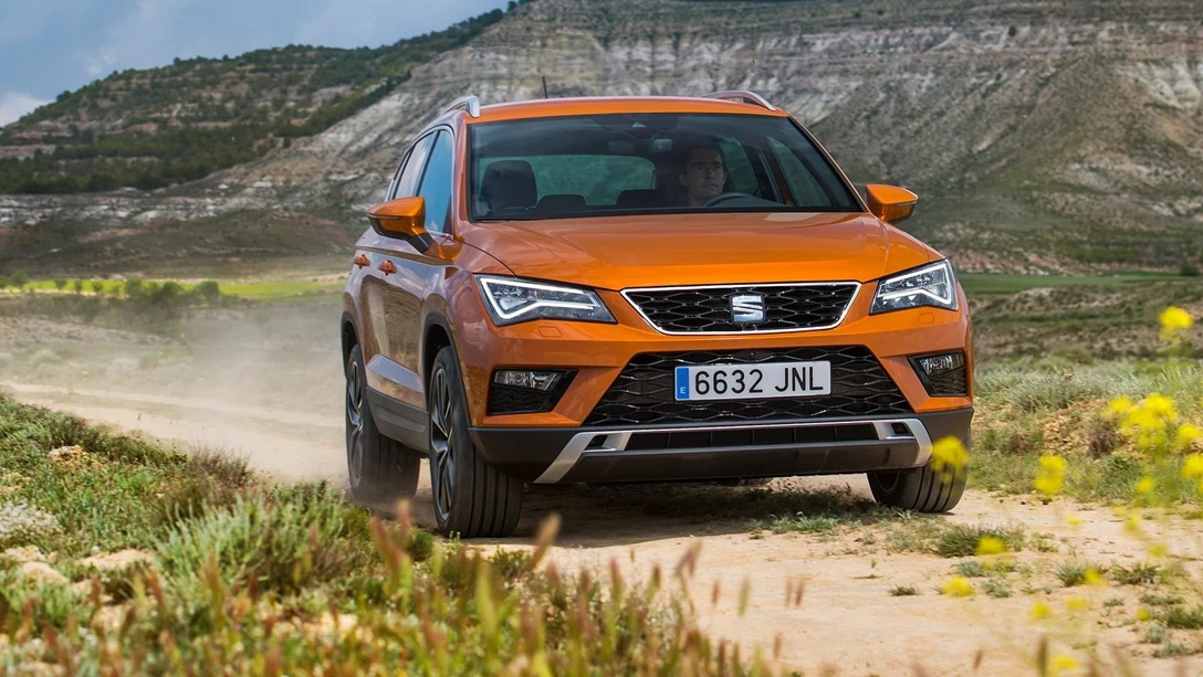 1689056-Seat-Ateca-2017-1600-11.jpg