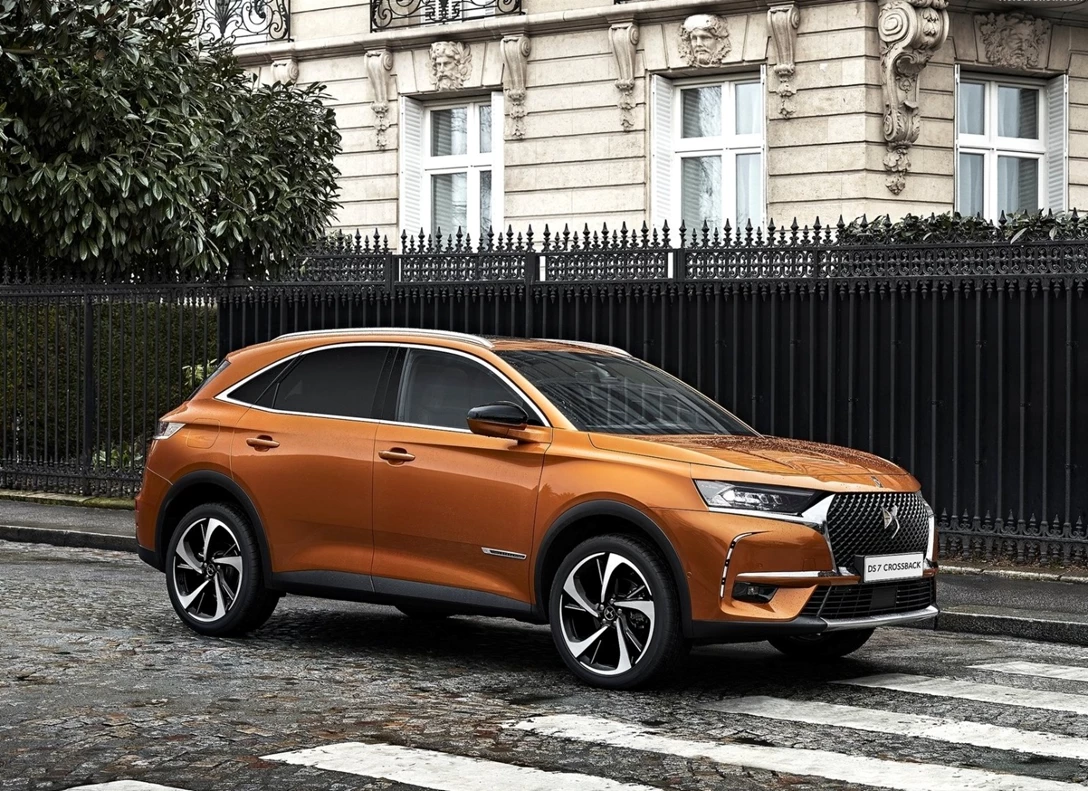 1655581-DS-7_Crossback-2022-01.jpg