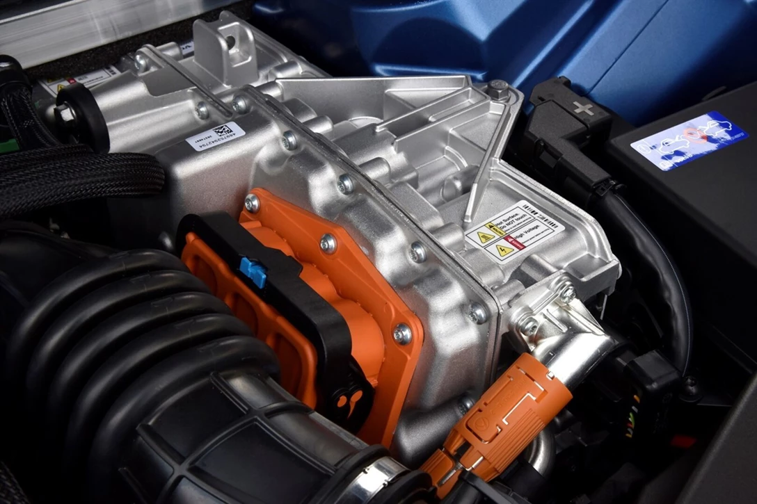 1646725-Volvo XC90 2017 (18).jpg