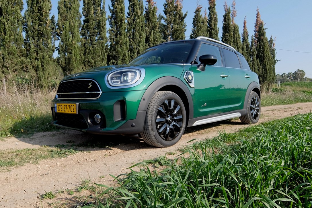 1639113-מיניקאנטרימן PHEV - 2.jpeg