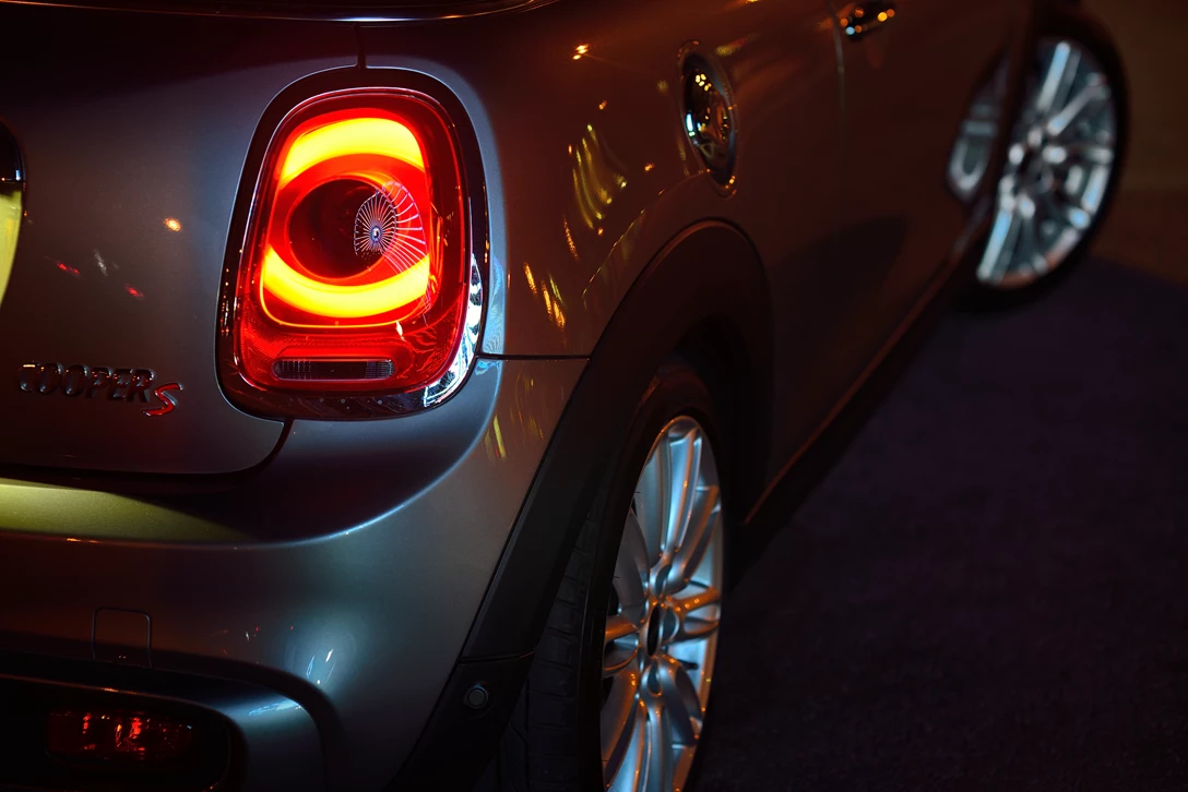 1676306-מיני קופר S קבריולה גיליון 368 צילום אורי שר(1).jpg