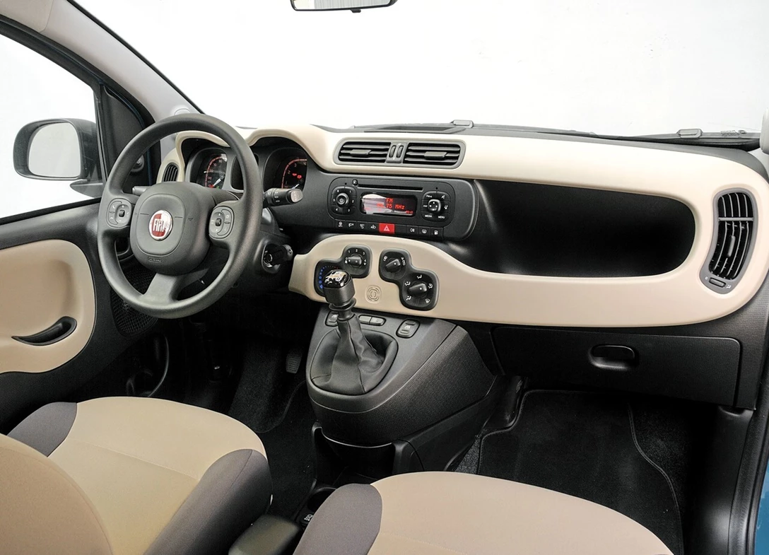 1690234-Fiat-Panda-2013-05.jpg