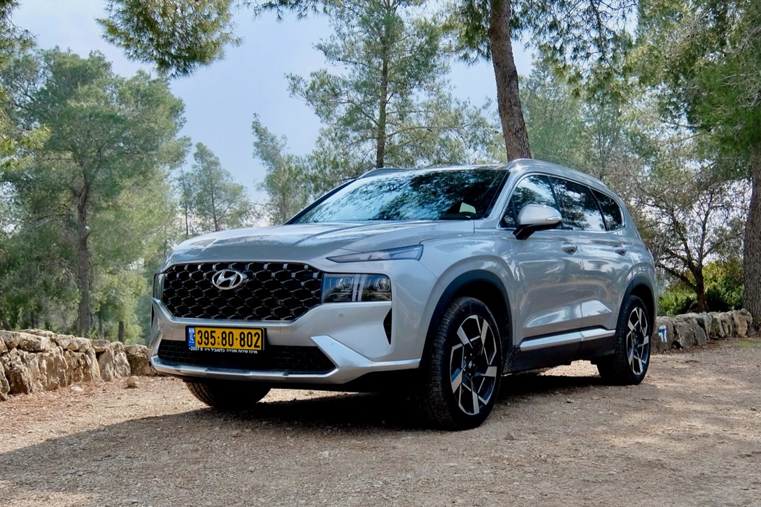 1639986-יונדאי סנטה פה - מבחן דרכים  - 4.jpeg