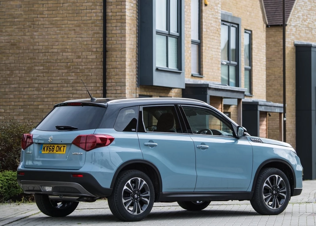 1641167-Suzuki-Vitara-2020-05.jpg