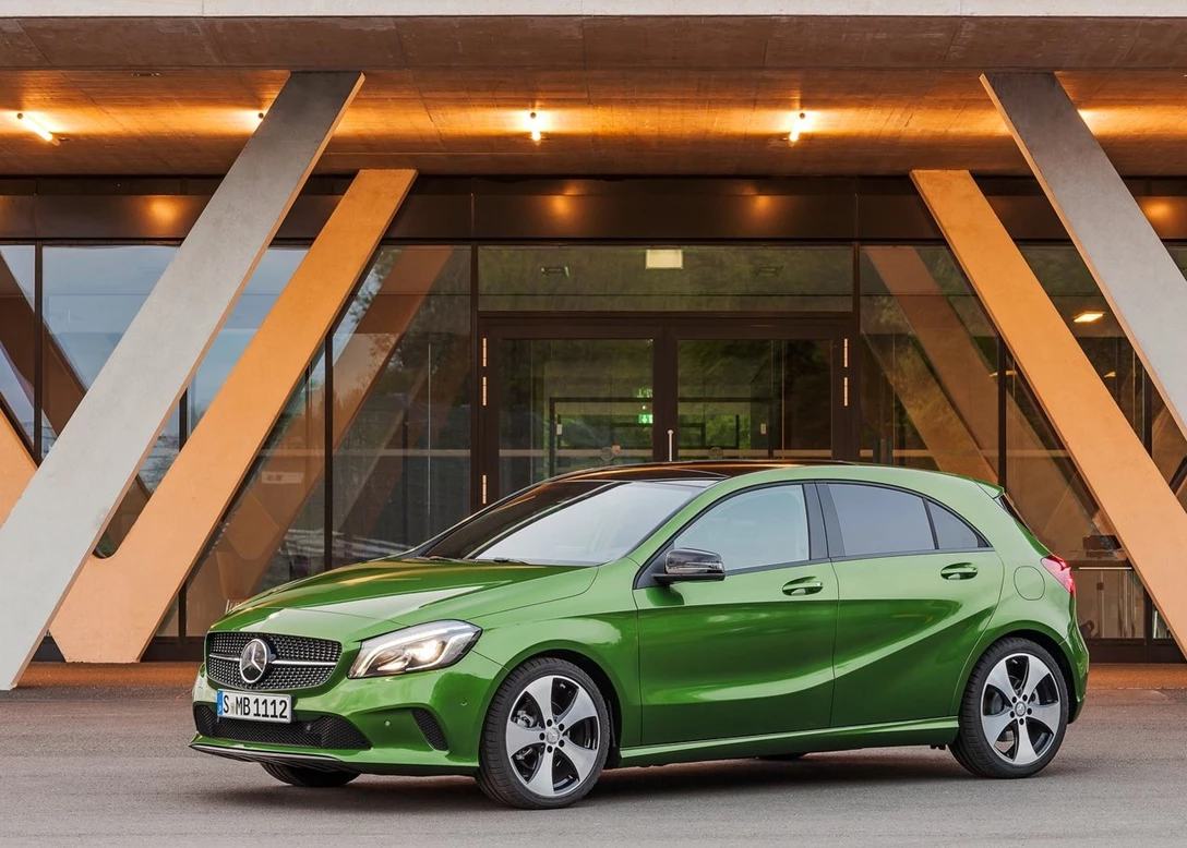 1647195-Mercedes-Benz-A-Class-2016-1280-03.jpg