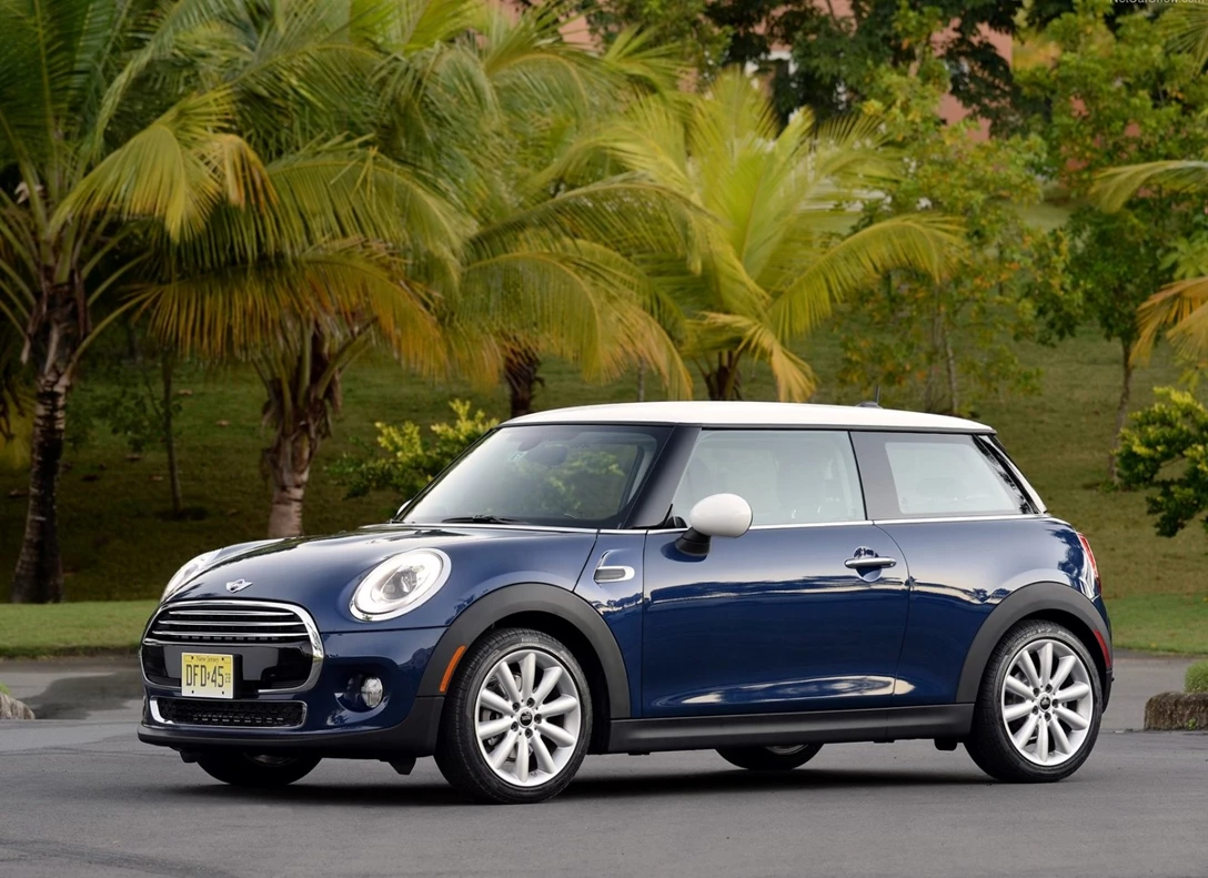 1659101-Mini-Cooper-2016-04.jpg