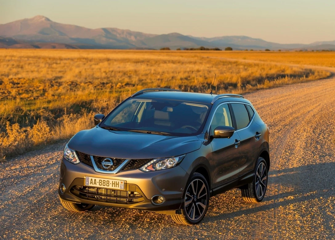 1636005-Nissan-Qashqai-2019-02.jpg