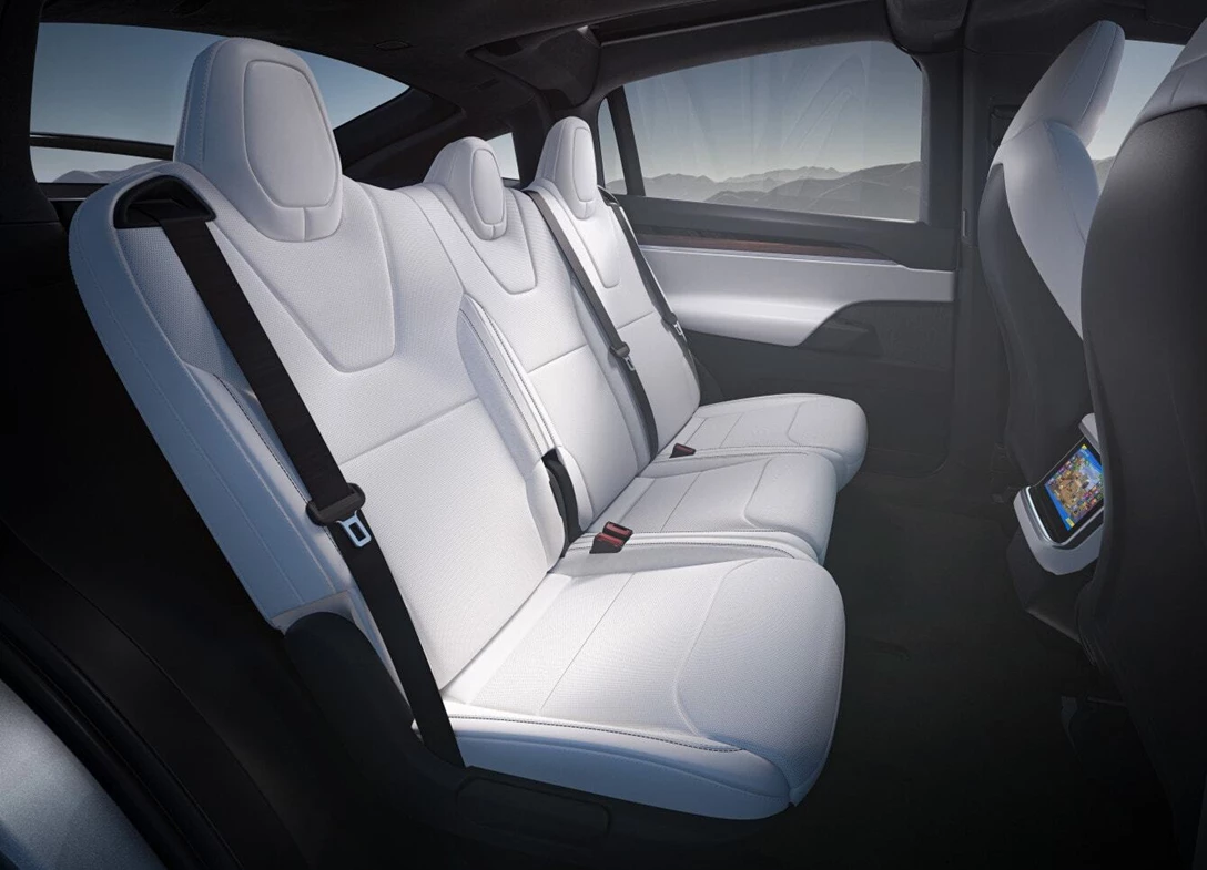 1696800-Tesla-Model_X-2024-07.jpg
