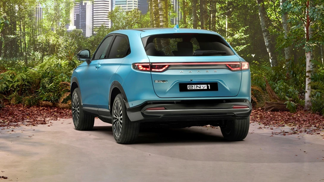 הונדה e:Ny1 חלק אחורי