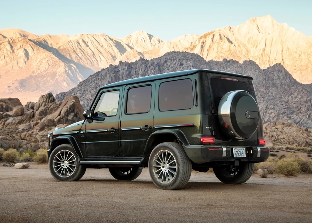 1679592-Mercedes-Benz-G-Class-2023-03.jpg