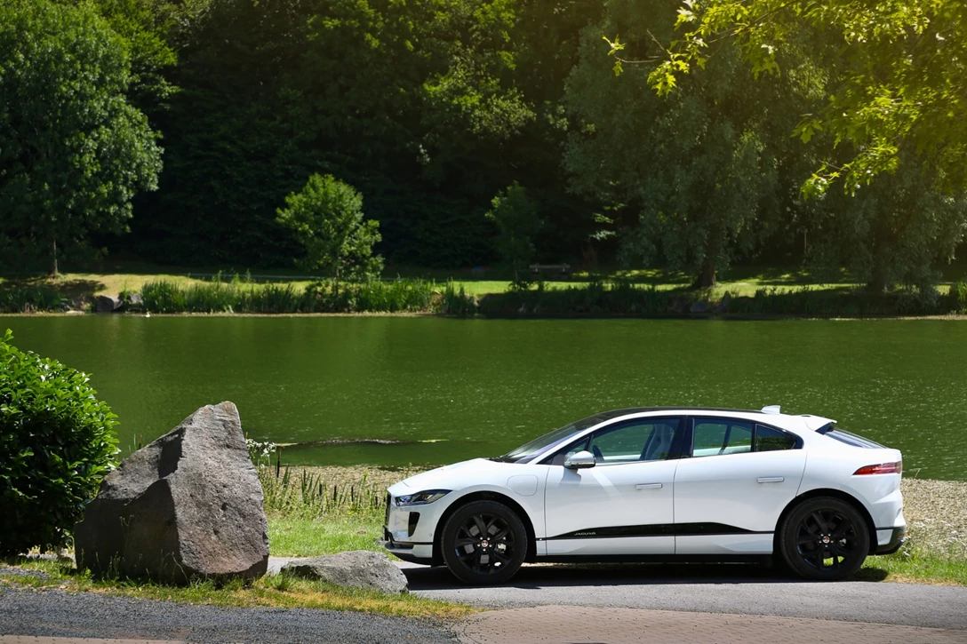 1603771-יגואר i פייס השקה עולמית (36).jpg