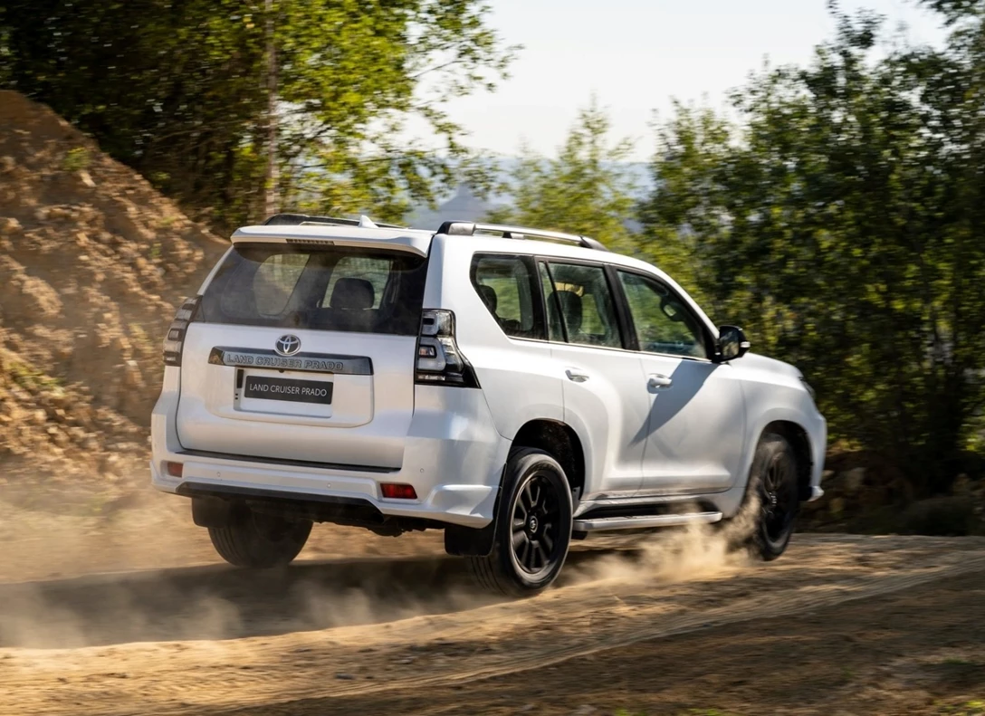 1653629-Toyota-Land_Cruiser-2022-04.jpg
