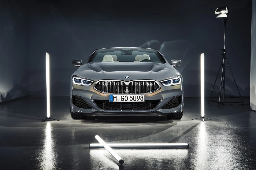 1606104-P90328263_highRes_the-new-bmw-8-series.jpg