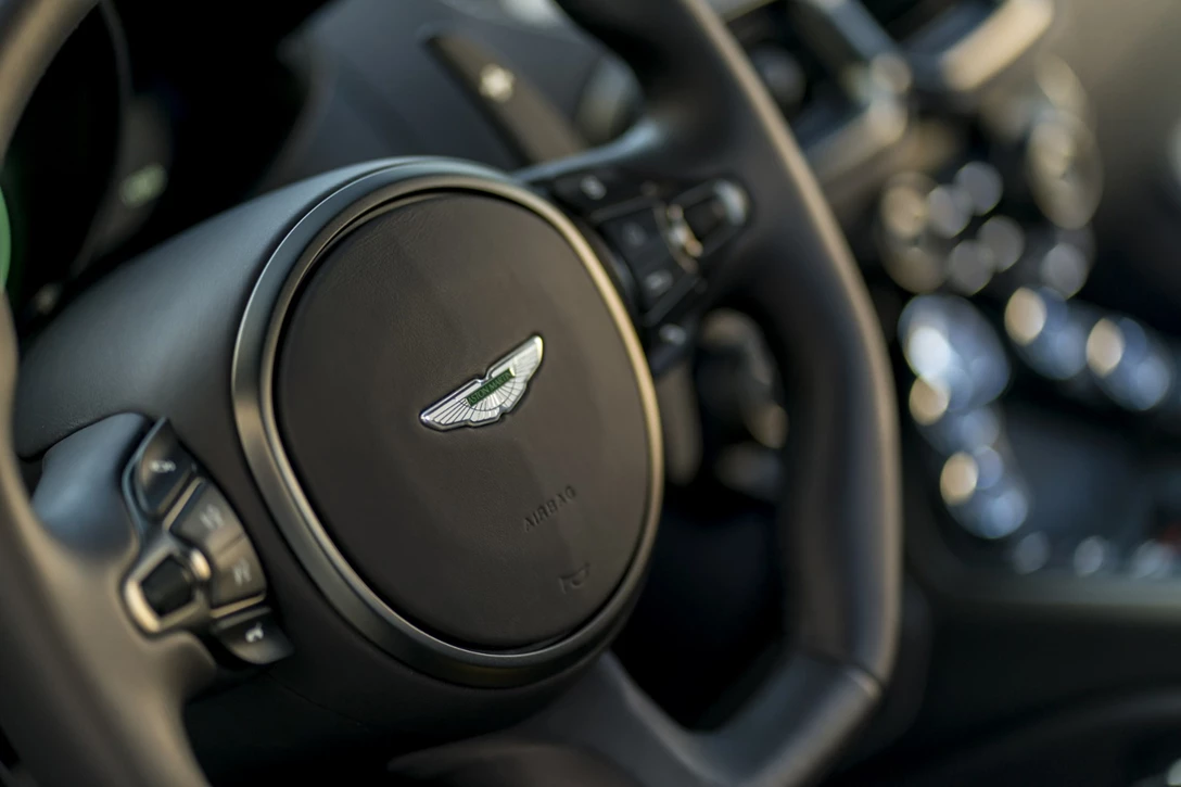 1599149-אסטון מרטין ואנטג מבחן דרכים השקה (49).jpg