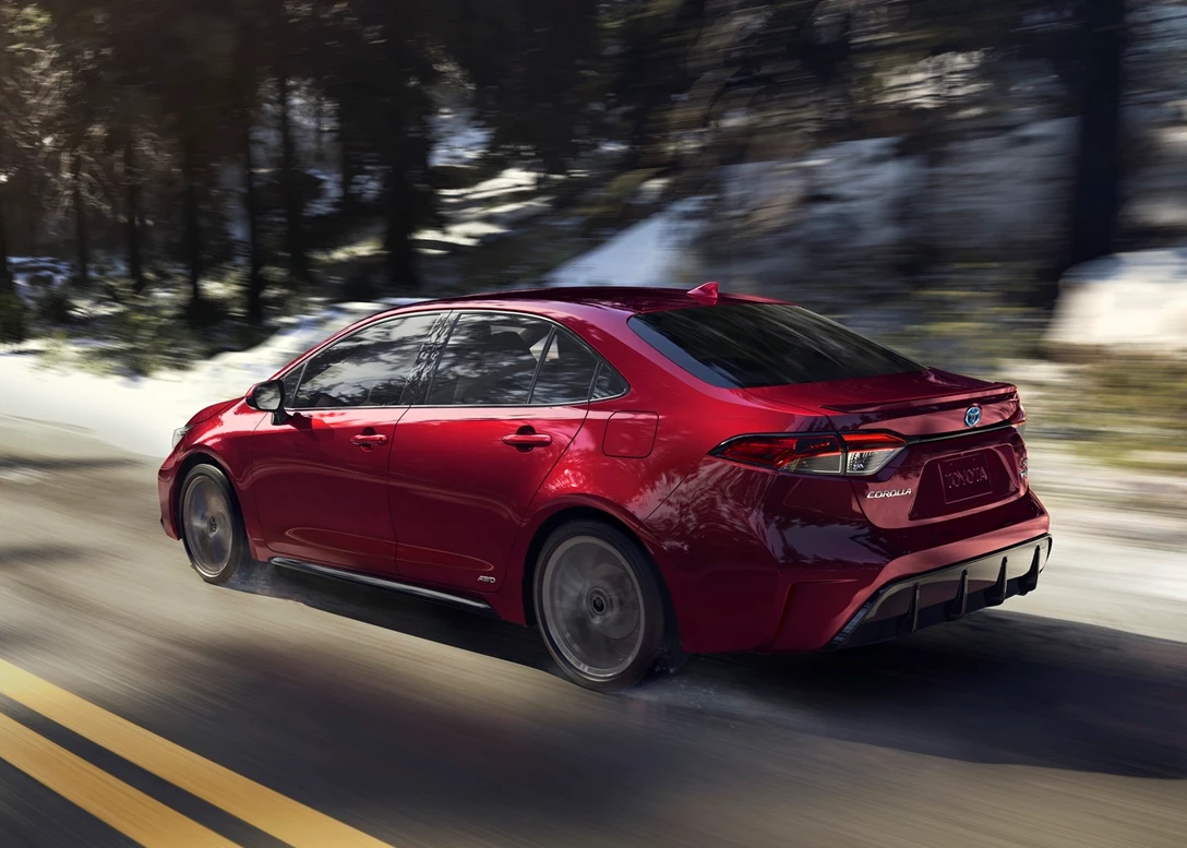 Toyota-Corolla-USA-2025-02.jpg